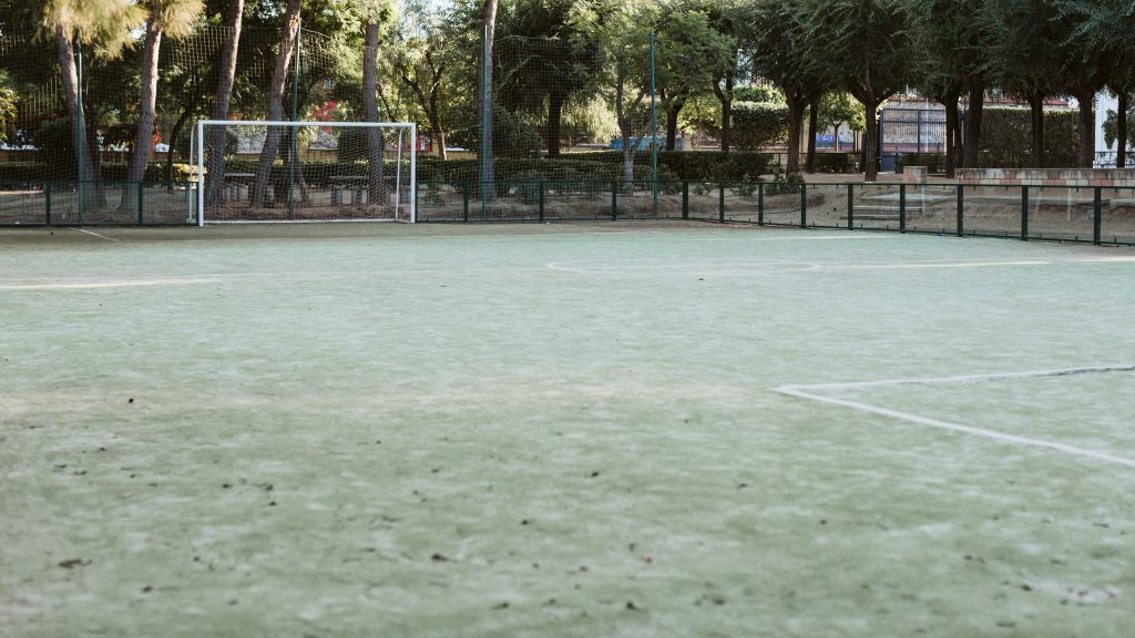 7.1.-INSTALACIONES-YAGO-SCHOOL-Campo-Fútbol-1024x576